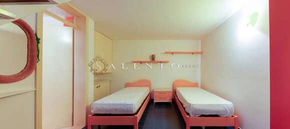 Вилла с 3 спальнями в Salve, Италия № 172424 15