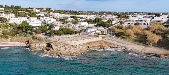 Вилла с 3 спальнями в Salve, Италия № 172424 30