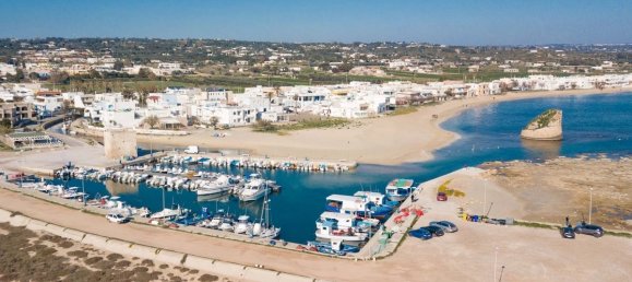 Вилла с 3 спальнями в Salve, Италия № 172424 29