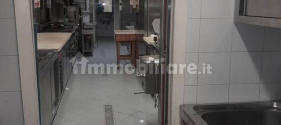 2 rooms Commercial property in Rome, Italy No. 228715 27