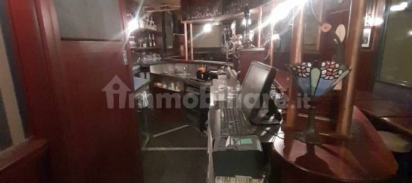 2 rooms Commercial property in Rome, Italy No. 228715 4