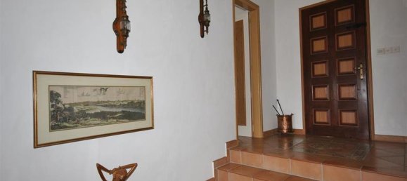 Вилла с 4 спальнями в Тала, Пафос, Кипр № 10490 9