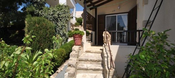 Вилла с 4 спальнями в Тала, Кипр № 10490 20