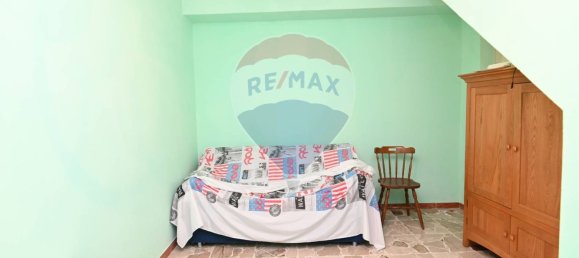 4 bedrooms House in Caltagirone, Italy No. 215355 18