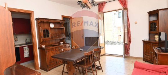 4 bedrooms House in Caltagirone, Italy No. 215355 34