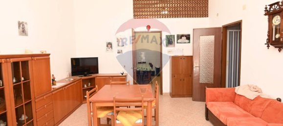 4 bedrooms House in Caltagirone, Italy No. 215355 10