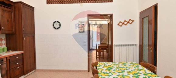 4 bedrooms House in Caltagirone, Italy No. 215355 7