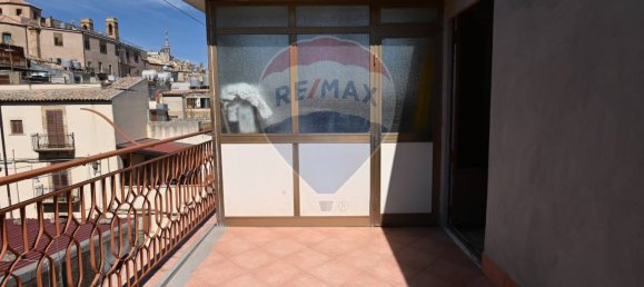 4 bedrooms House in Caltagirone, Italy No. 215355 29