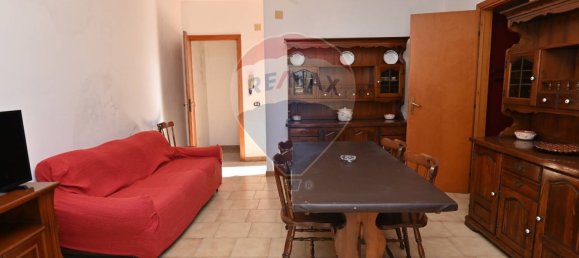 4 bedrooms House in Caltagirone, Italy No. 215355 32