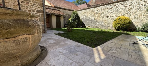 Дом с 6 спальнями в Бон, Франция № 325418 25