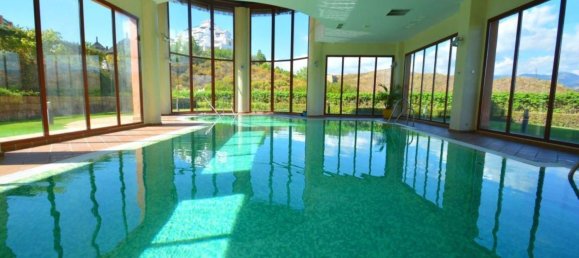 3 bedrooms Penthouse in Estepona, Spain No. 149017 23