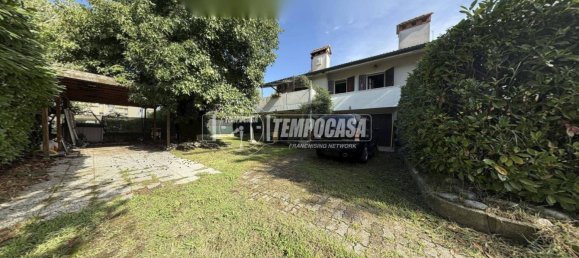 3 bedrooms Apartment in Teolo, Italy No. 321684 2