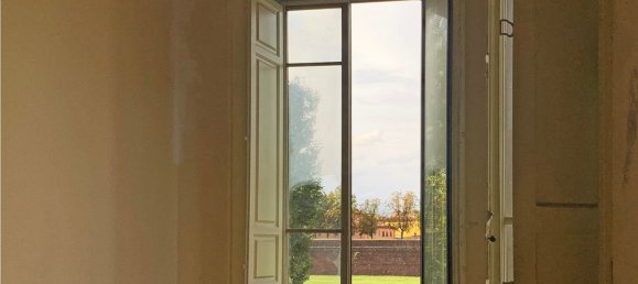 4 Schlafzimmer Wohnung in Lucca, Italy, Nr. 178423 8