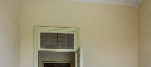 4 Schlafzimmer Wohnung in Lucca, Italy, Nr. 178423 13