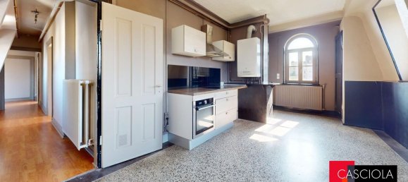 4-salle Appartement à Metz, France No. 235842 6