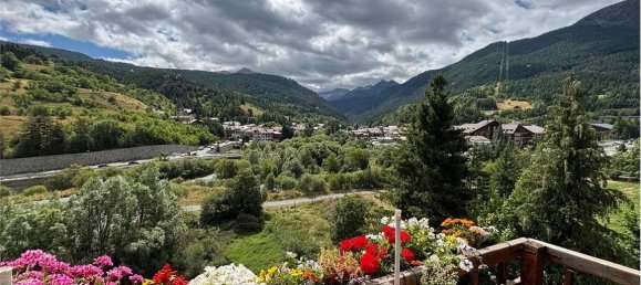 2 bedrooms Apartment in Cesana Torinese, Italy No. 290045 5