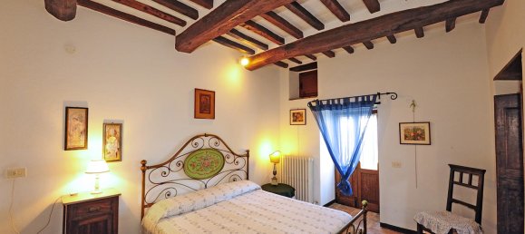 3 Schlafzimmer Haus in Cortona, Italy, Nr. 55650 16