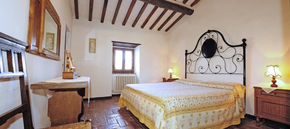 3 Schlafzimmer Haus in Cortona, Italy, Nr. 55650 14