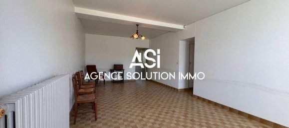 3 Schlafzimmer Haus in Villaines-la-Juhel, France, Nr. 300714 4