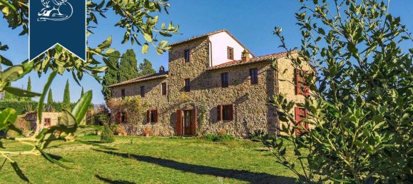 10 rooms Villa in Gaiole in Chianti, Italy No. 65629 11