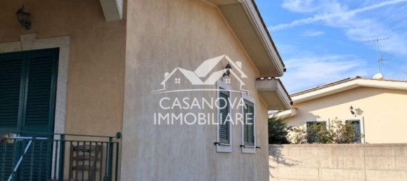 Дом с 6 комнатами в Ардеа, Италия № 203546 28