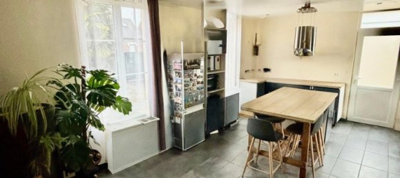 Casa de 3 dormitorios en Noyon, France No. 337342 4