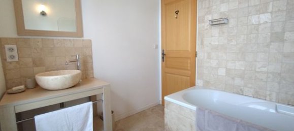 5 bedrooms House in Lautrec, France No. 301543 15