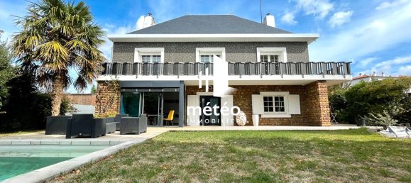 6 Schlafzimmer Haus in Lucon, France, Nr. 323476 2