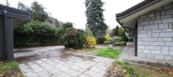 5 rooms Villa in Como, Italy No. 286298 30