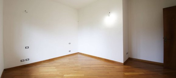 5 rooms Villa in Como, Italy No. 286298 47