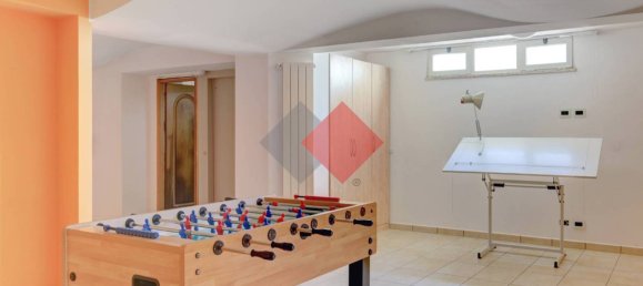 6 Schlafzimmer Villa in Latina, Italy, Nr. 172914 17