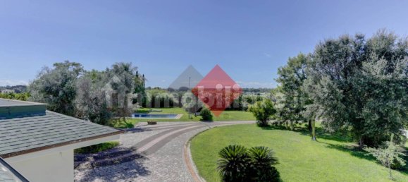 6 Schlafzimmer Villa in Latina, Italy, Nr. 172914 13