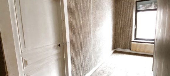 3 bedrooms House in Jeumont, France No. 270364 7