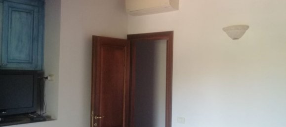 Дом с 4 комнатами в Сан Теодоро, Италия № 252956 10