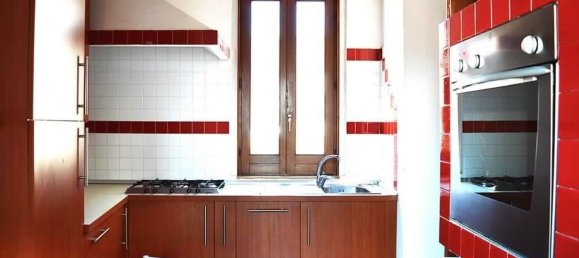 Gebäude in Crotone, Italy 330m², Nr. 254455 2