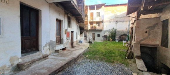 Casa de 2 dormitorios en Lozzolo, Italy No. 108513 24