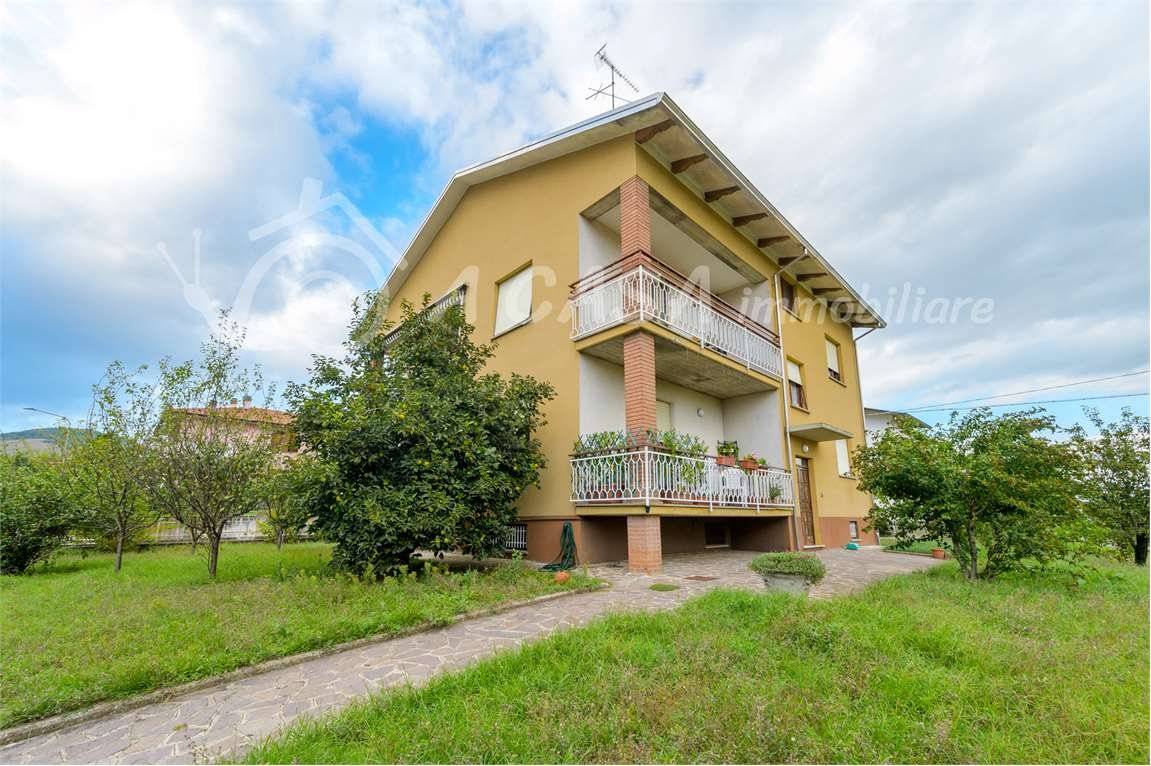 6 Schlafzimmer Villa in Medesano, Italy, Nr. 305544