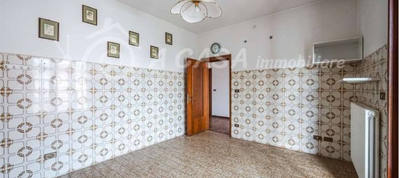 6 Schlafzimmer Villa in Medesano, Italy, Nr. 305544 2