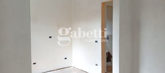 3 bedrooms Apartment in Florence, Italy No. 363893 14
