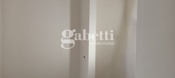 3 bedrooms Apartment in Florence, Italy No. 363893 4