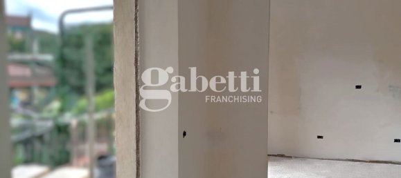 3 bedrooms Apartment in Florence, Italy No. 363893 17