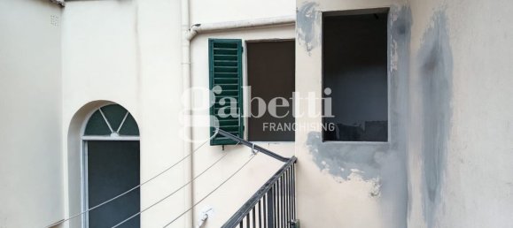 3 bedrooms Apartment in Florence, Italy No. 363893 10