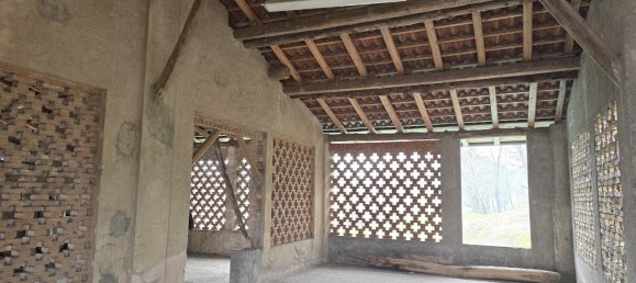 13غرفة منزل في Merone, Italy رقم 12855 47