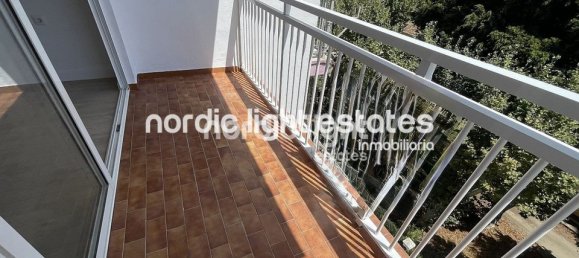 Apartamento de 3 dormitorios en Torre del Mar, Spain No. 181044 8