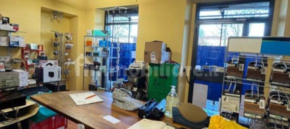 Imóvel comercial de 1 divisão em Turin, Italy N.º 140453 6