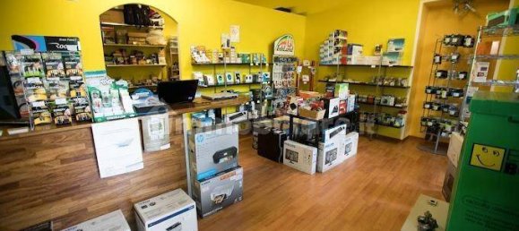 Imóvel comercial de 1 divisão em Turin, Italy N.º 140453 8