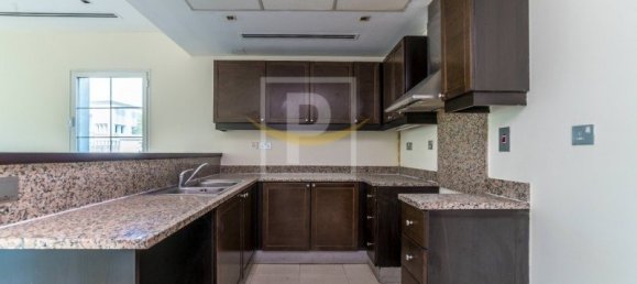 2 غرف نوم فيلا في Jumeirah Village Triangle, UAE رقم 9144 7