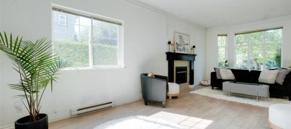 3 bedrooms House in British Columbia, Canada No. 1206 10