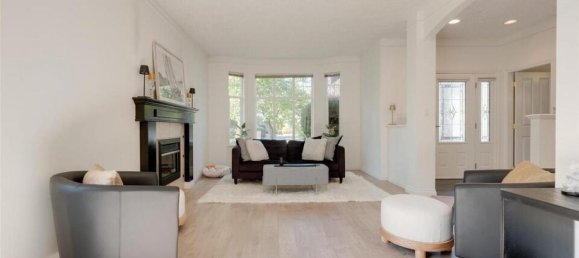 3 bedrooms House in British Columbia, Canada No. 1206 12