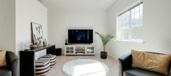 3 bedrooms House in British Columbia, Canada No. 1206 5